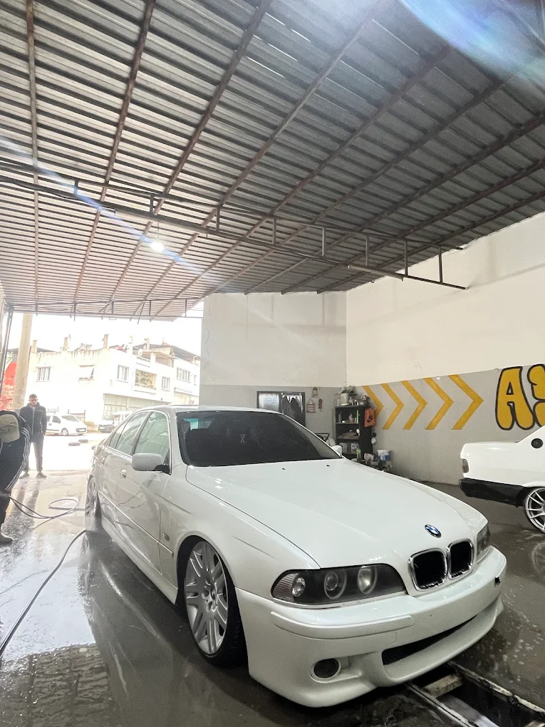 BMW Detaylı Yıkama